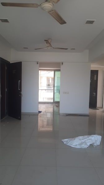 3 BHK Apartment For Resale in Lak The Residency Andheri West Mumbai  6658910