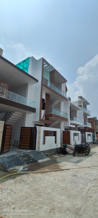 4 BHK Independent House For Resale in Cantonment Lucknow  6659887