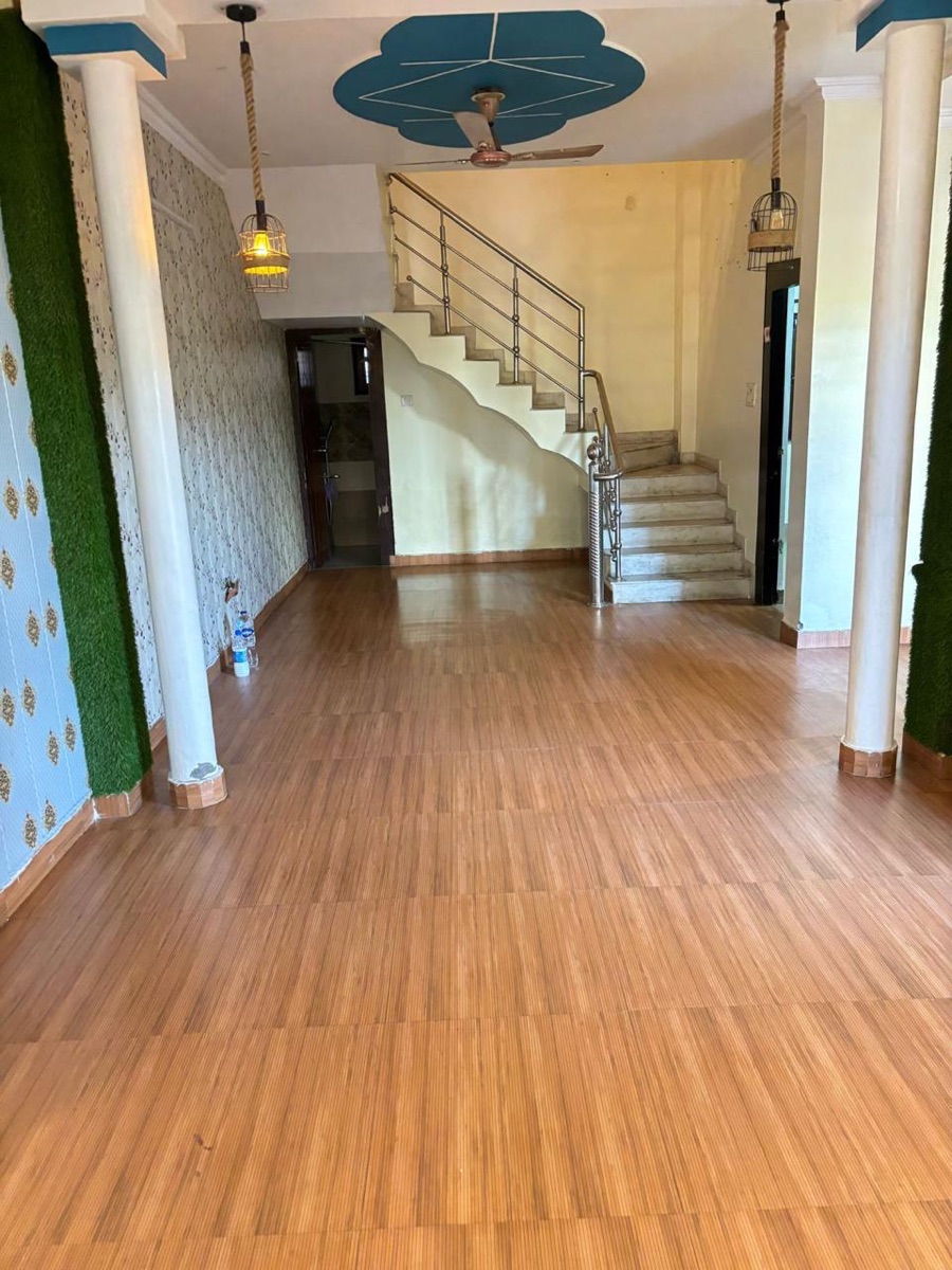 Rental 4 Bedroom 1300 Sq.Ft. Independent House in Pearls Paradise, Aman