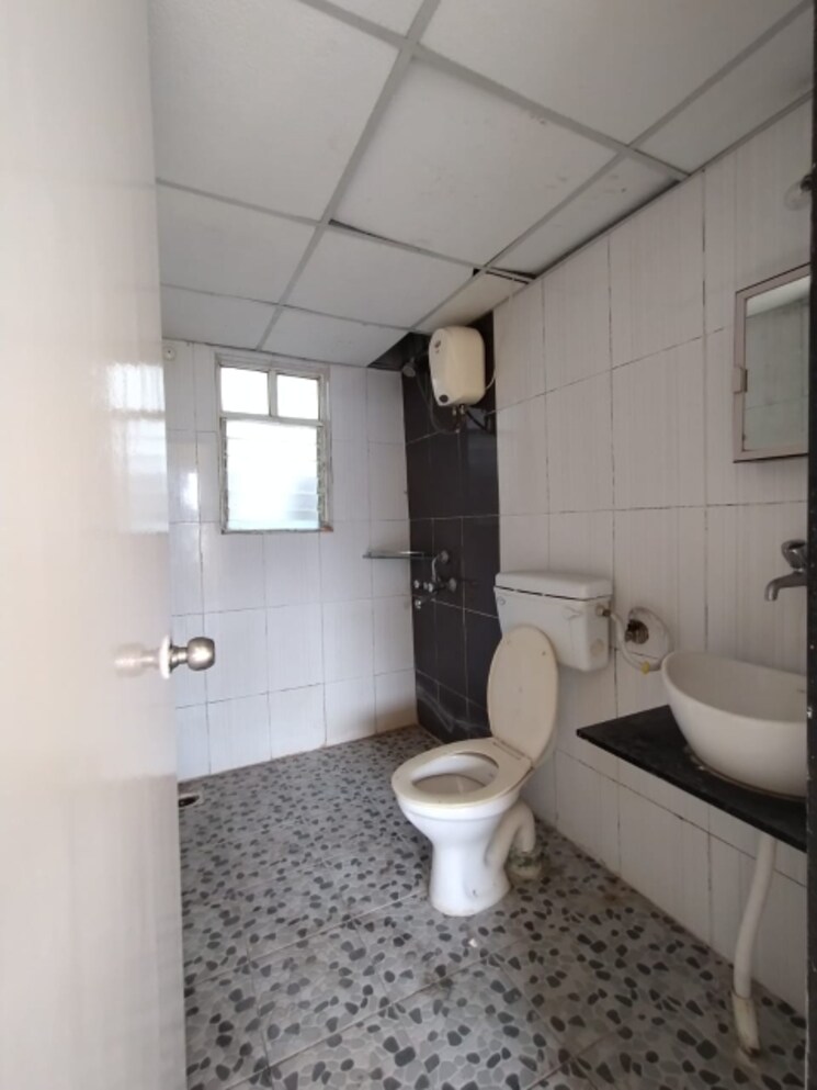 Bathroom, amrut-ganga 2 Bedroom 1010 Sq.Ft. Builder Floor In Sinhagad Pune 6661983