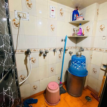 Bathroom in 1 RK Apartment at Dombivli West – for Rent