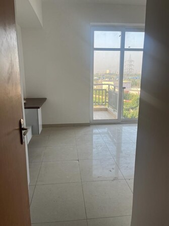 2 BHK Apartment For Resale in SS The Leaf Sector 85 Gurgaon  6664656