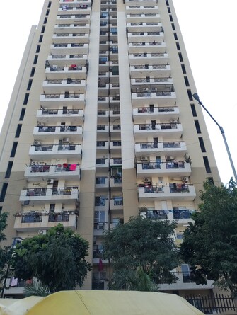 2 BHK Apartment For Resale in Nimbus Express Park View - II Gn Sector Chi V Greater Noida  6665780