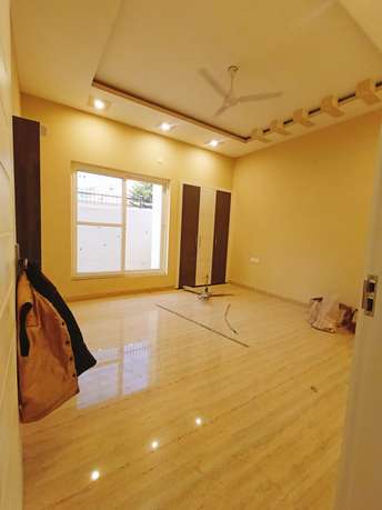 3 BHK Apartment For Resale in Vasundhara Enclave Delhi 6665858