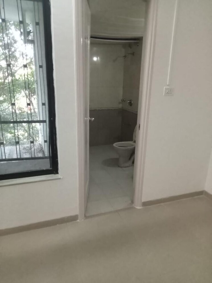 Bathroom, rohan-tapovan 3 Bedroom 1705 Sq.Ft. Apartment In Shivajinagar Pune 6665892