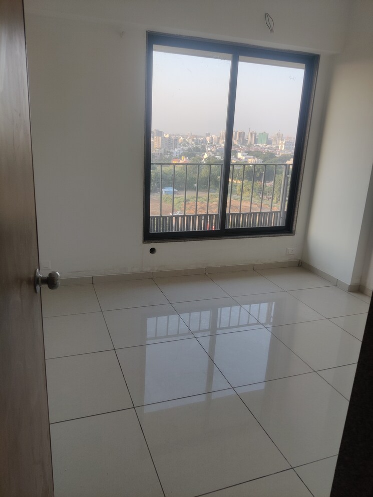 Room, shivalik-sharda-park-view 3 Bedroom 810 Sq.Ft. Apartment In Shela Ahmedabad 6666890