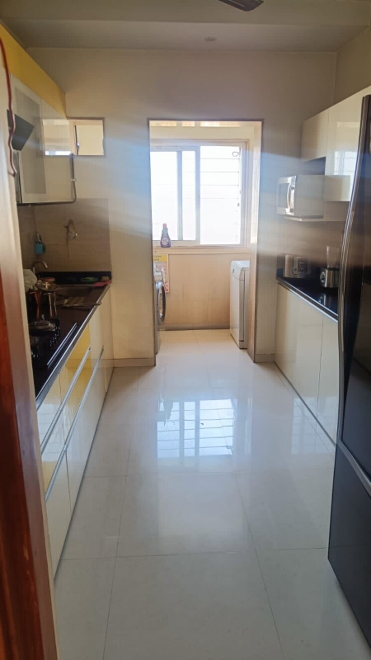 Kitchen, pataskar-eclat 3 Bedroom 1250 Sq.Ft. Apartment In Ghodbunder Road Thane 6669125
