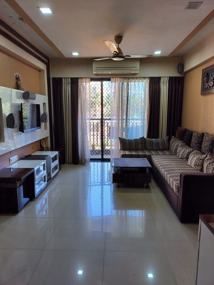 Living Room, kanakia-challengers 2 Bedroom 960 Sq.Ft. Apartment In Kandivali East Mumbai 6672434