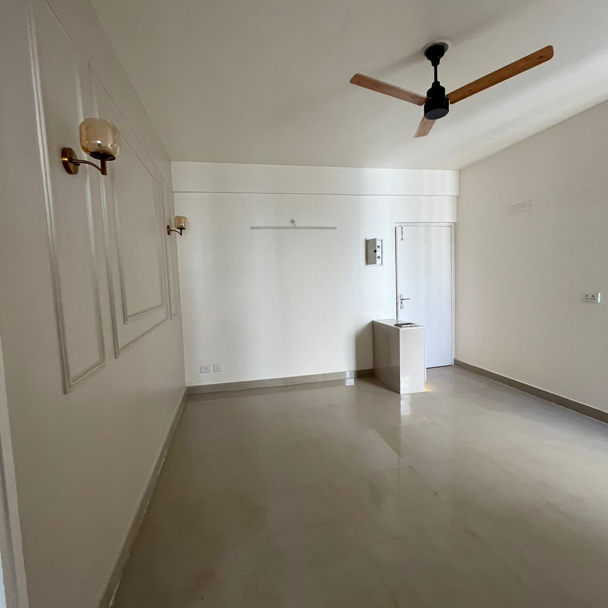 2 BHK + Extra Room Apartment For Rent in M3M Marina