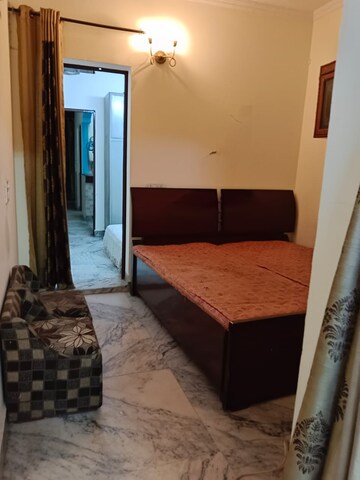 Bathroom in 2 BHK Builder Floor at Lajpat Nagar 4 – for Rent
