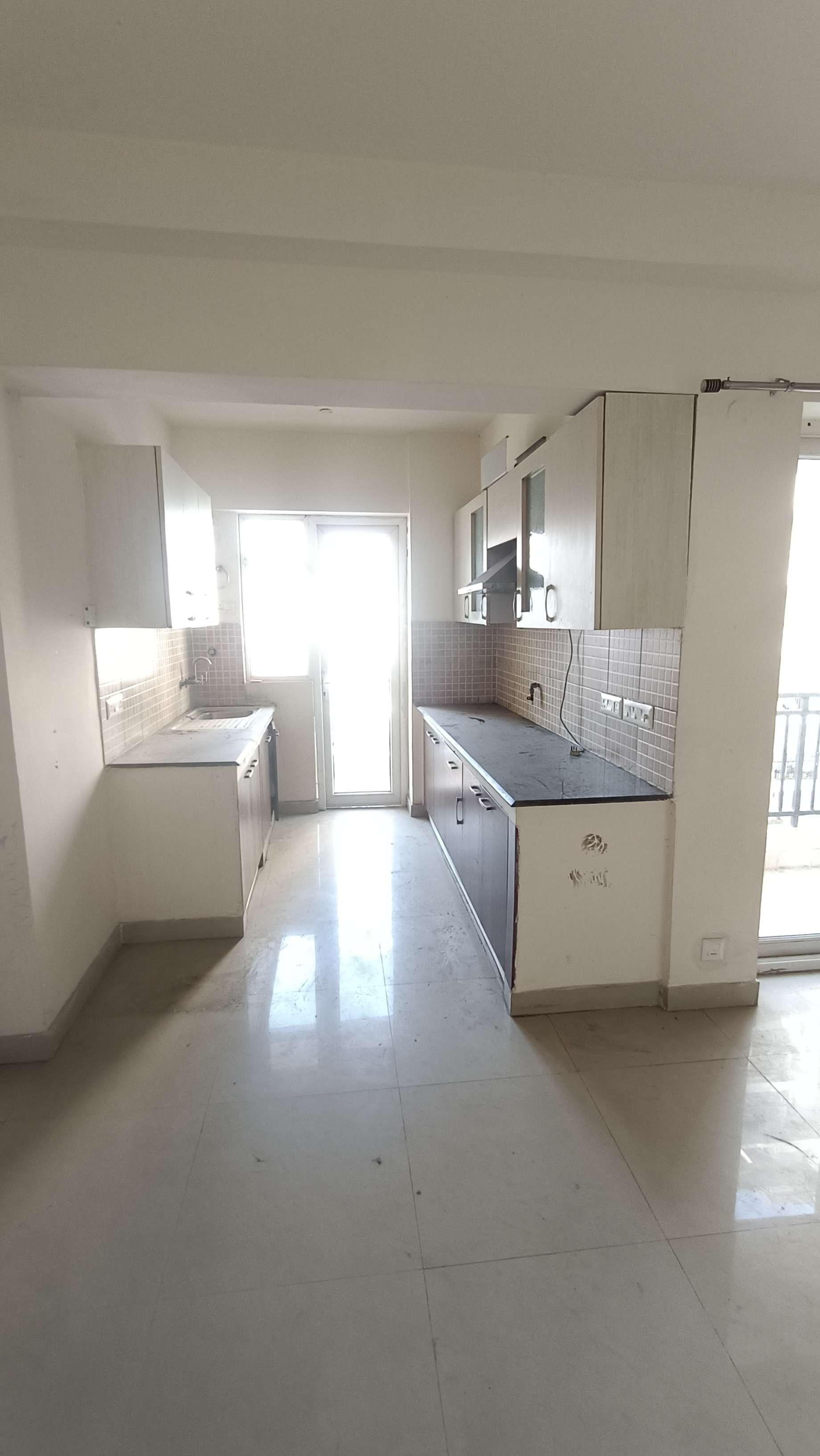3 BHK Apartment For Rent in Sethi Max Royale Sector 76 Noida 6673121