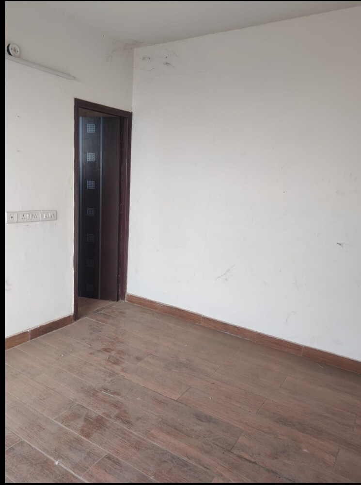 Rental 3 Bedroom 1791 Sq.Ft. Apartment in RPS Savana, Sector 88 ...