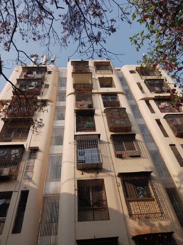 2 BHK Apartment For Resale in Borivali West Mumbai  6675005