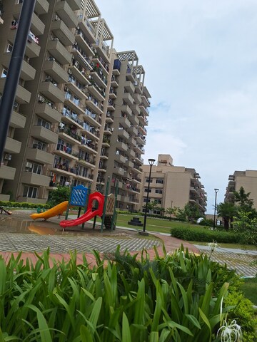 2 BHK Apartment For Resale in Signature Global Grand Iva Sector 103 Gurgaon  6675548