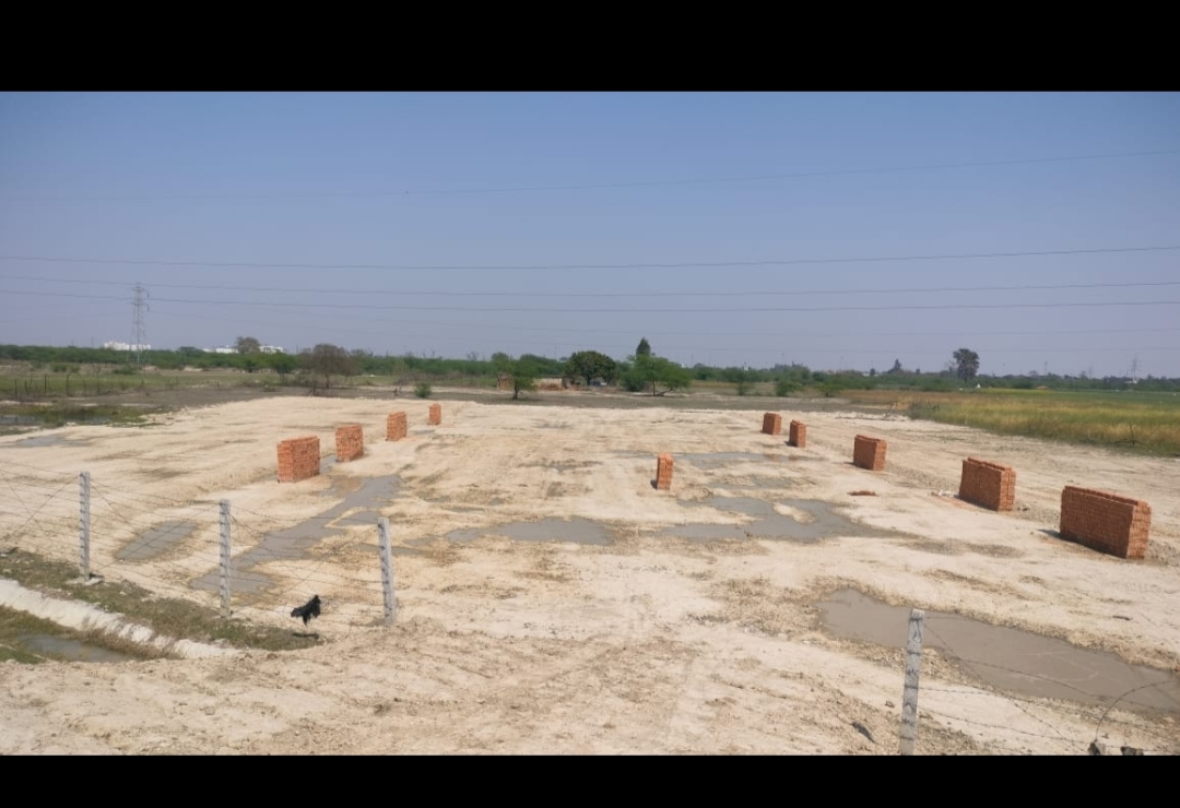 Plot For Resale in Amausi Lucknow  6676073