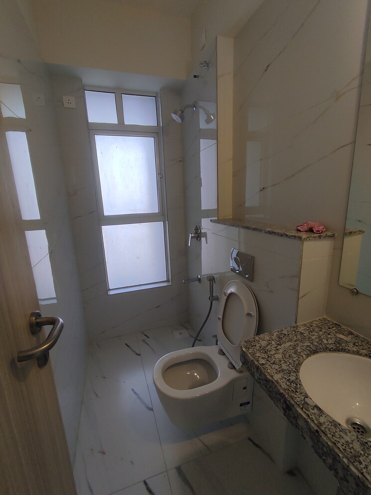Bathroom, the-wadhwa-atmosphere 2 Bedroom 688 Sq.Ft. Apartment In Mulund West Mumbai 6676984