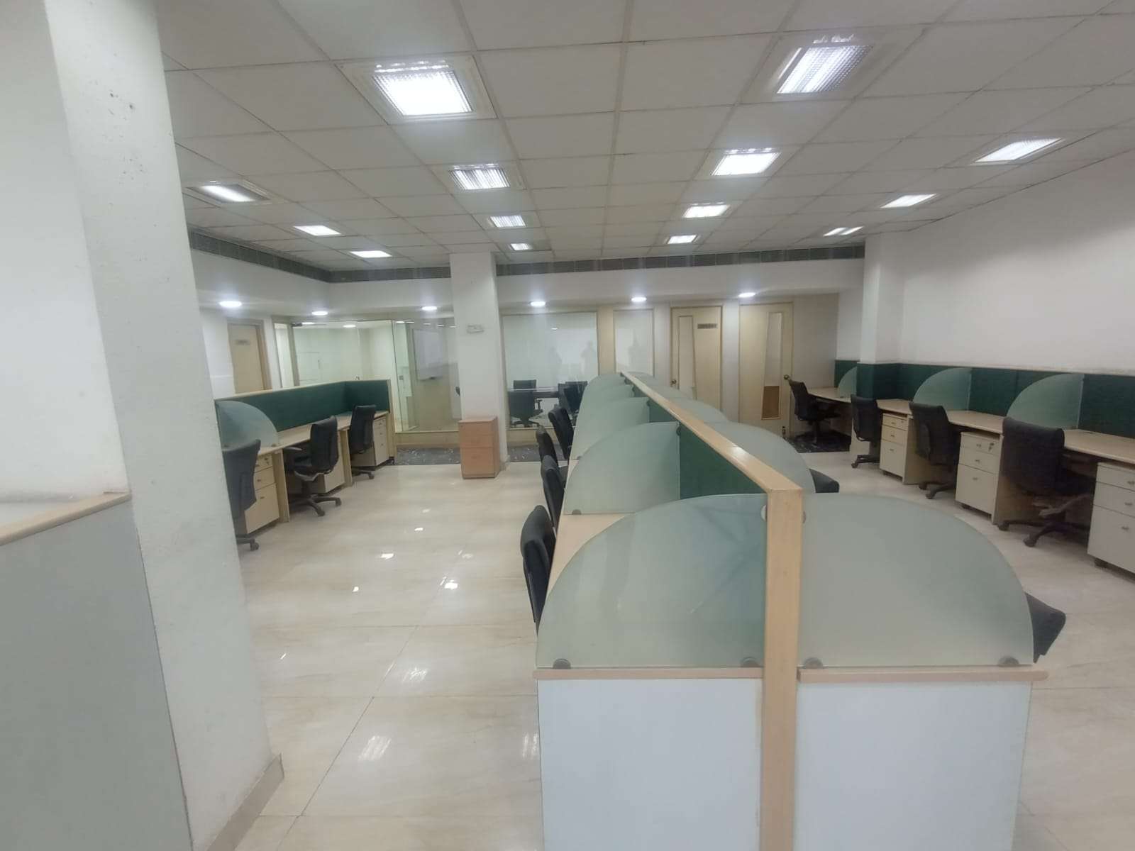 Commercial Office Space 2500 Sq.Ft. For Rent In Okhla Industrial Estate Phase 3 Delhi 6678625