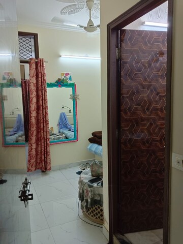 Furnished Amenities in 1 BHK Builder Floor at Lajpat Nagar 4 – for Rent