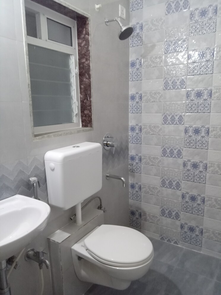 Bathroom, vedant-sumeet-elite 1 Bedroom 428 Sq.Ft. Apartment In Balkum Pada Thane 6173162