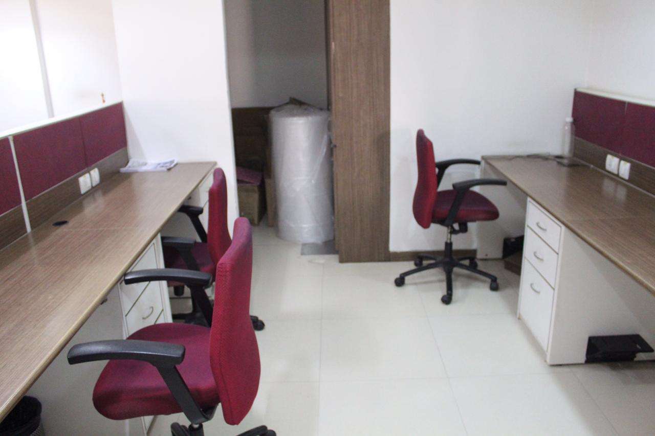 Commercial Office Space 2800 Sq.Ft. For Rent In Fort Mumbai 6683697
