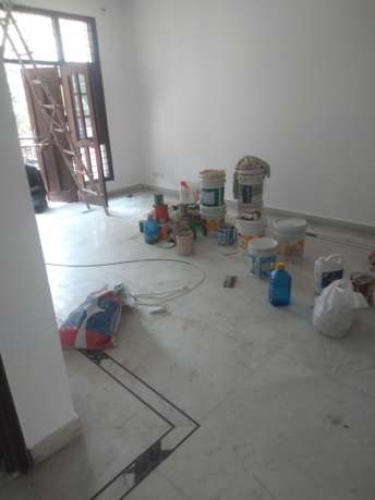2 BHK Builder Floor For Rent in RWA Apartments Sector 31 Noida 6686829
