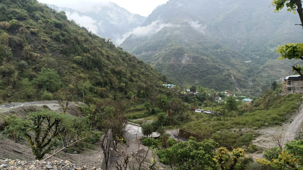 रेसिडेंशियल प्लॉट वर्ग यार्ड फॉर रीसेल इन सहस्त्रधारा देहरादून  6686876