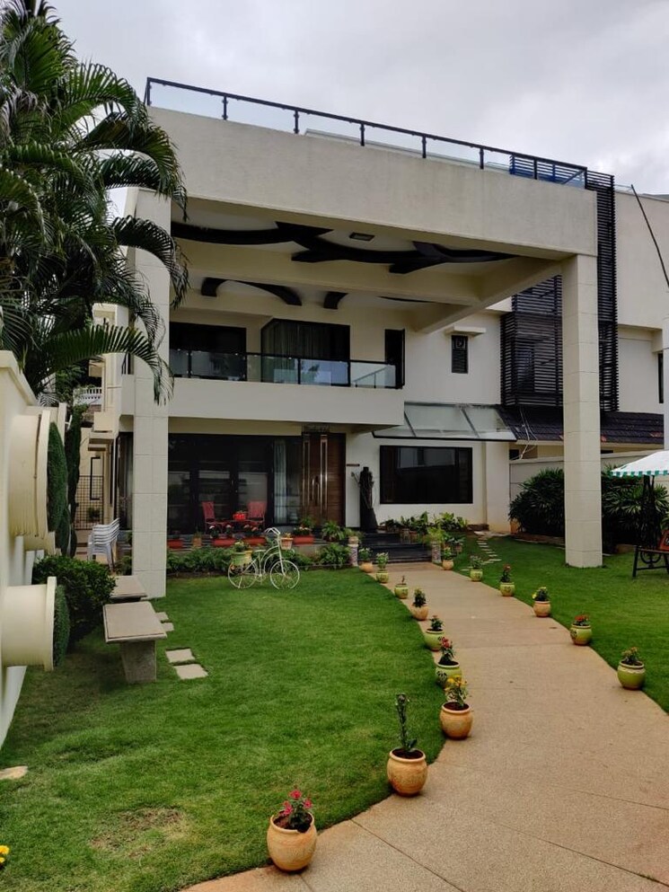 Exterior View, banjara hills 6+ Bedroom 1040 Sq.Yd. Independent House In Banjara Hills Hyderabad 6688005