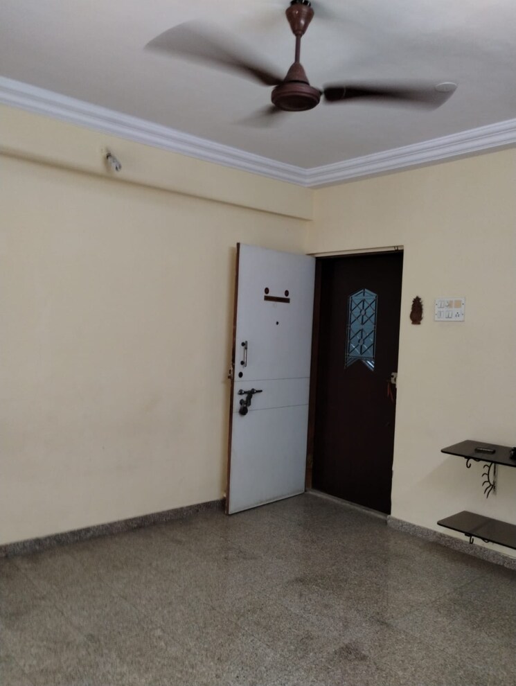 Room, raunak-park 2 Bedroom 930 Sq.Ft. Apartment In Kokanipada Thane 6688642