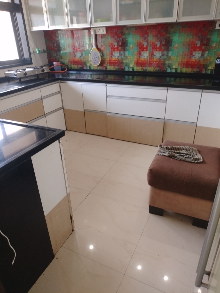 Resale 5 Bedroom 1750 Sq.Ft. Apartment in Jb Nagar Mumbai 6689023