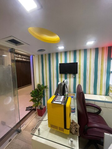  Office Space For Rent in Rustomjee Eaze Zone Mall, Malad West