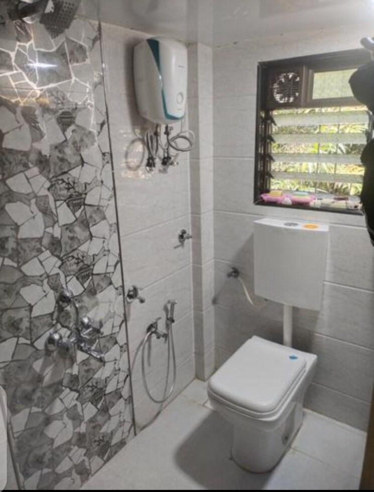 Bathroom, sunrise-chs-khar 3 Bedroom 1200 Sq.Ft. Apartment In Khar West Mumbai 6690293