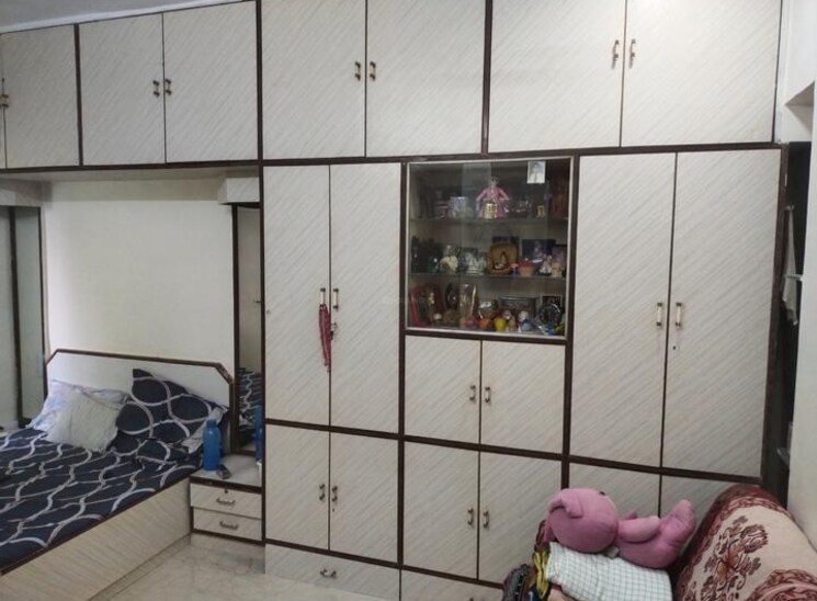 Bathroom, sunrise-chs-khar 3 Bedroom 1200 Sq.Ft. Apartment In Khar West Mumbai 6690293