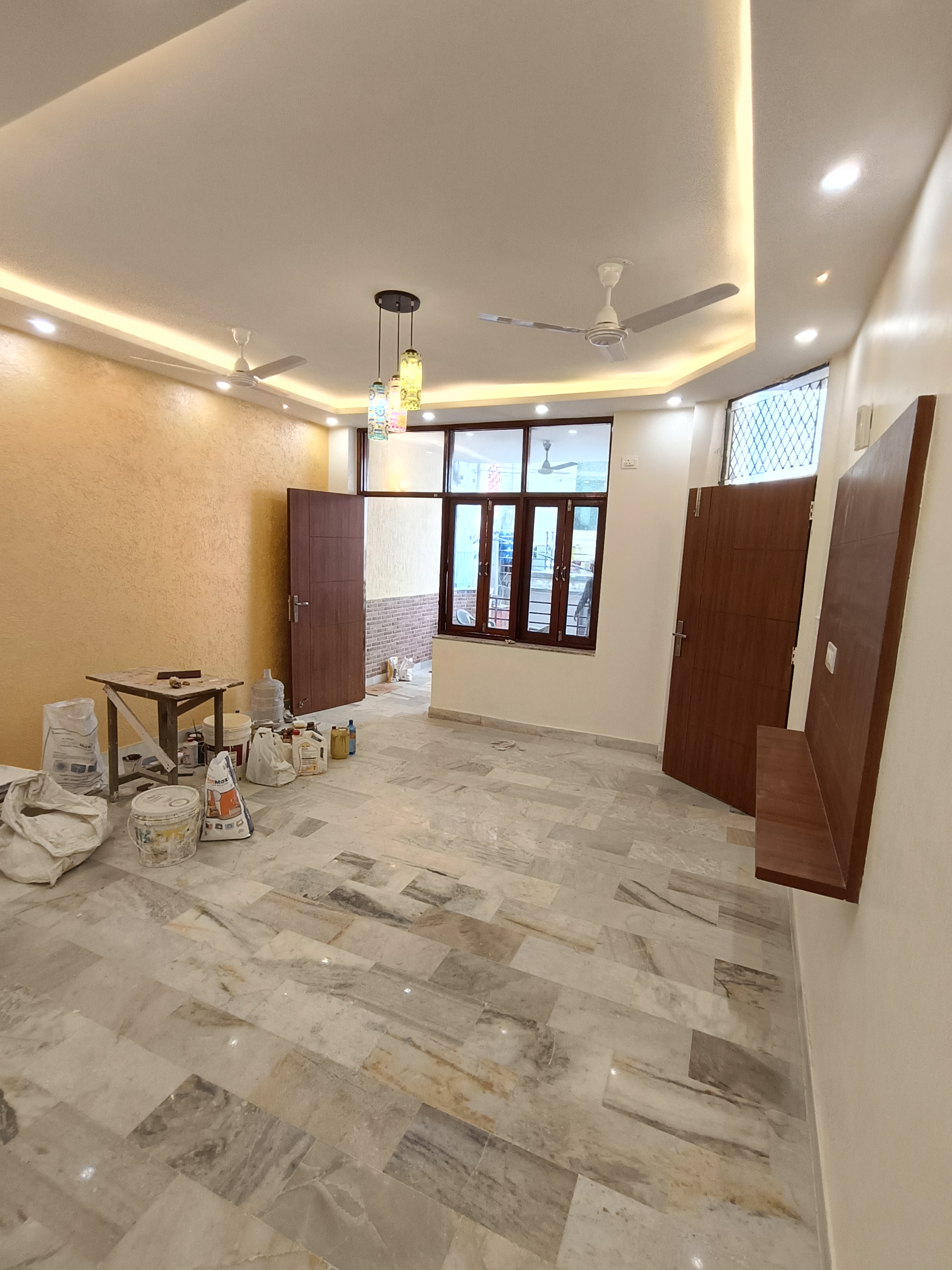 Resale 2 Bedroom 1200 Sq.Ft. Builder Floor in RWA Khirki Extension