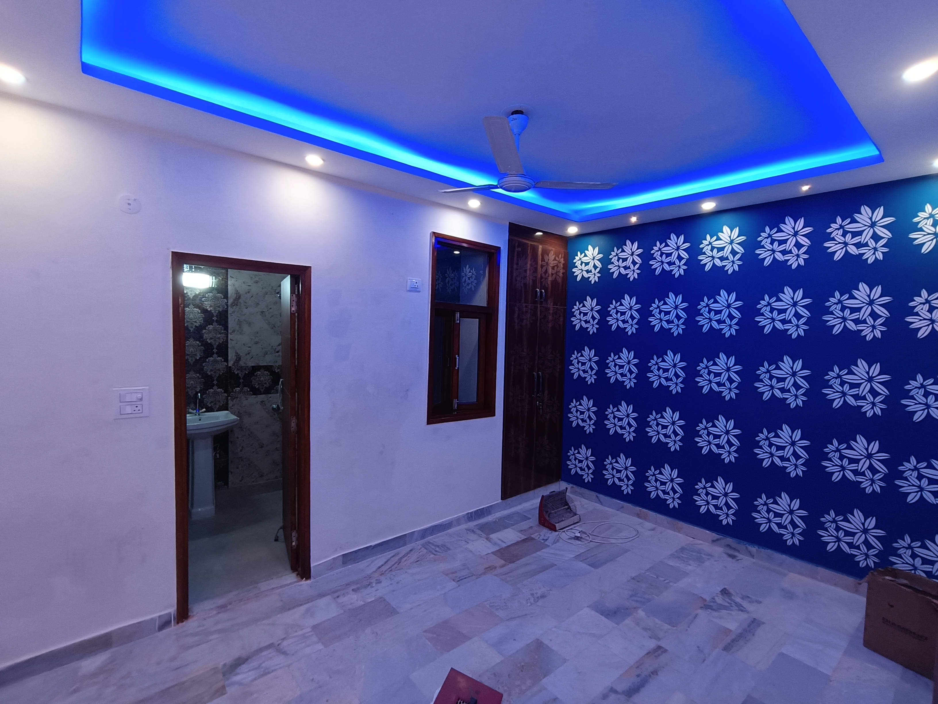 Resale 2 Bedroom 1200 Sq.Ft. Builder Floor in RWA Khirki Extension