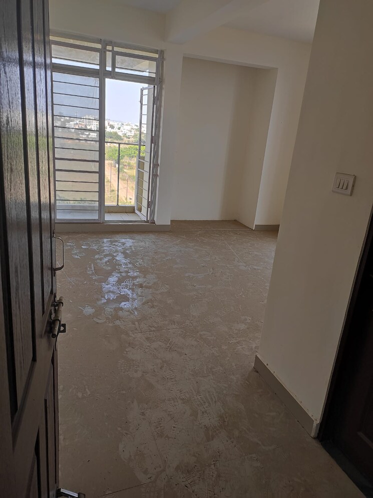 Room, kolar road 3 Bedroom 1700 Sq.Ft. Apartment In Kolar Road Bhopal 6638794