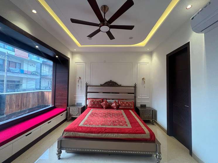 5 Bedroom 2700 Sq.Ft. Builder Floor in Indirapuram Ghaziabad