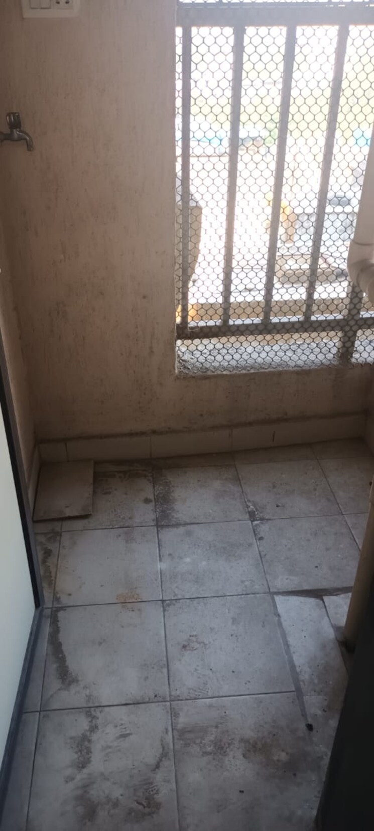 Kitchen, samrin-imperial-heights-apartment 3 Bedroom 1200 Sq.Ft. Apartment In Kolshet Thane 6694700