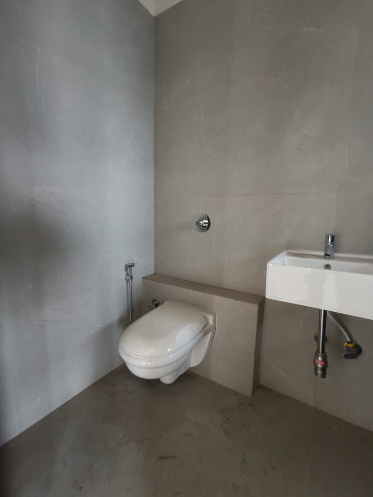 Bathroom, trishabh-signet 4 Bedroom 1355 Sq.Ft. Apartment In Chembur Mumbai 6694874