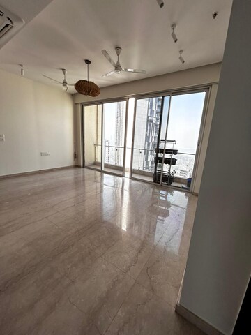 Room in 3 BHK Apartment at Runwals The Reserve, Worli – for Rent