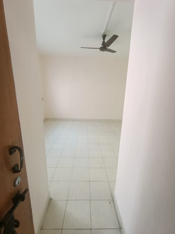 Bathroom, kumar-mahatma-society 1 Bedroom 660 Sq.Ft. Apartment In Kothrud Pune 6695553