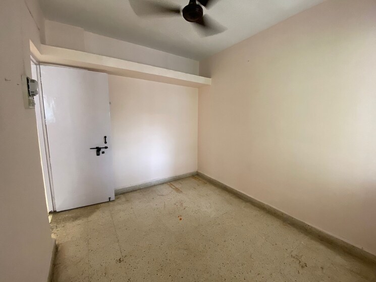 Room, kumar-mahatma-society 1 Bedroom 660 Sq.Ft. Apartment In Kothrud Pune 6695553