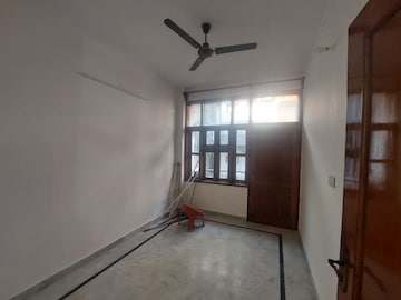 2 BHK Builder Floor For Resale in Model Town Delhi  6695778