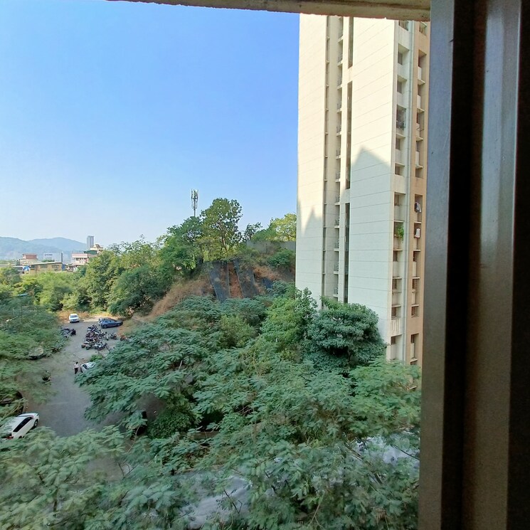 Garden, raymond-ten-x-habitat 2 Bedroom 635 Sq.Ft. Apartment In Pokhran Road No Two Thane 6697012