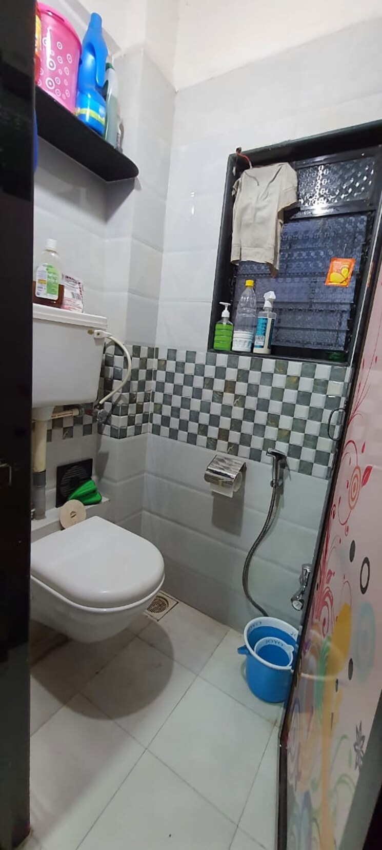 Bathroom, alankar-chs-airoli 1 Bedroom 360 Sq.Ft. Apartment In Airoli Sector 7 Navi Mumbai 6697880