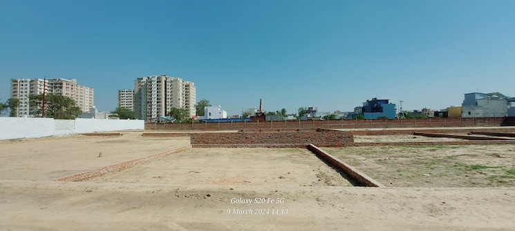 1000 Sq.Ft. Plot in Chinhat Lucknow