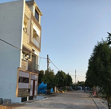  Plot – Exterior View View at Rau - for Sale