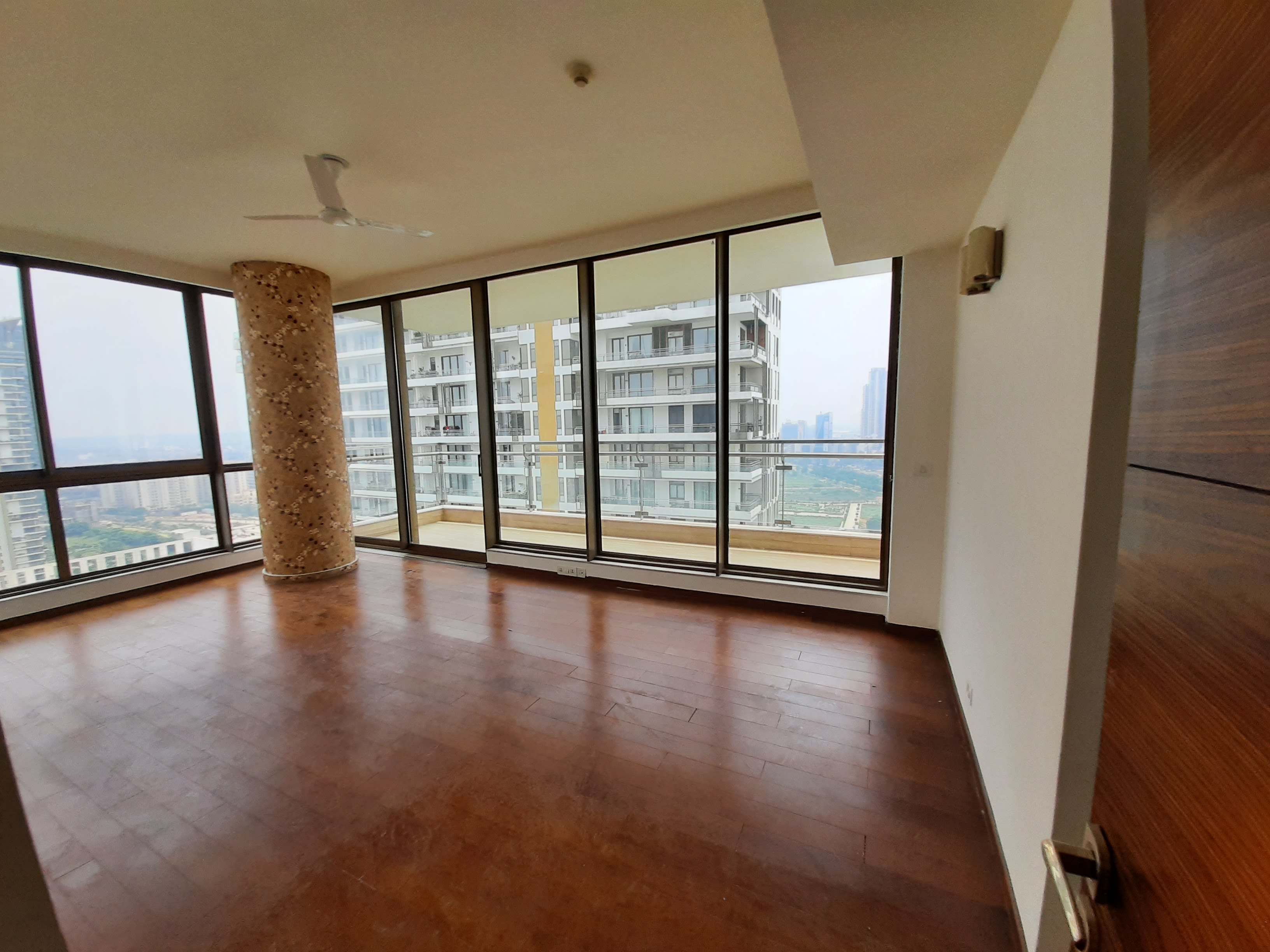 Rental 3 Bedroom 1852 Sq.Ft. Apartment in Maya Garden City, Lohgarh