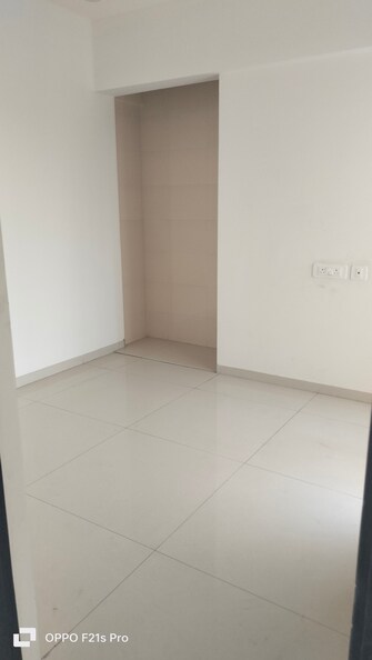 1 BHK Apartment For Resale in Samrin White Rose Louis Wadi Thane  6704040