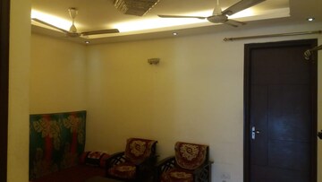 Furnished Amenities in 2 BHK Builder Floor at Lajpat Nagar I – for Rent