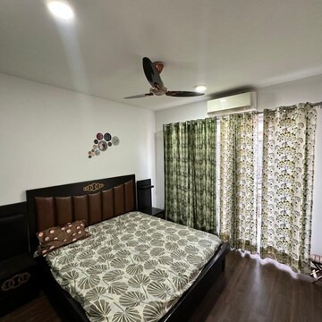 Bedroom in 3 BHK Apartment at BPTP Astaire Gardens August Villas, Sector 70a – for Rent
